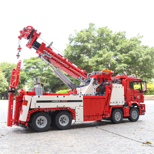 mabriq.fr - Dépanneuse grue rotator - Vue trois quart arrière - Brique de construction - compatible autres marques