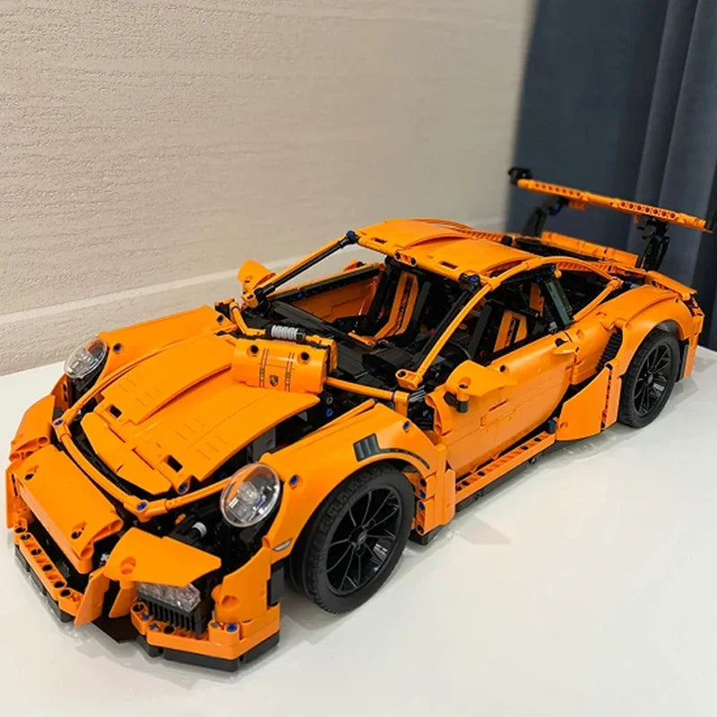 mabriq.fr - GT3 RS - Mise en situation - Brique de construction - compatible autres marques