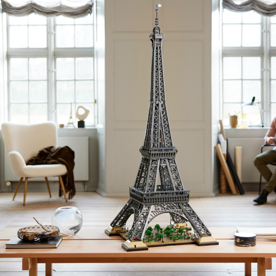 mabriq.fr - La Tour Eiffel - Mise en scène - Brique de construction - compatible autres marques