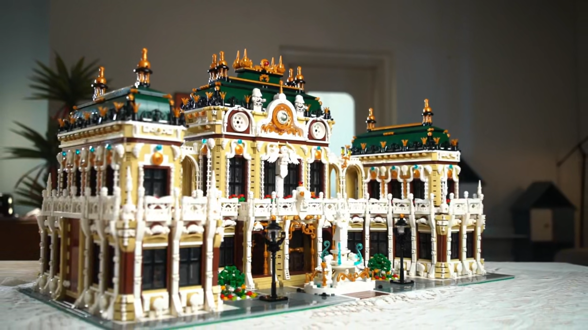 mabriq.fr - Le Grand Palace - Vidéo de présentation - Brique de construction - compatible autres marques